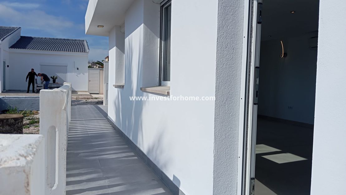 Reventa - Chalet - Orihuela Costa - Costa Blanca