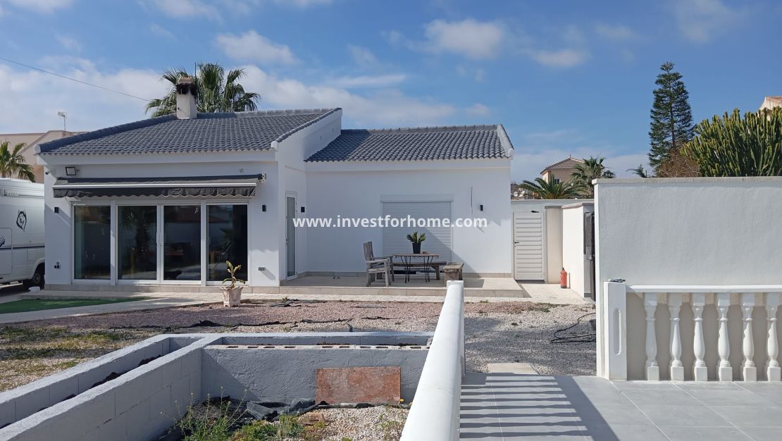 Reventa - Chalet - Orihuela Costa - Costa Blanca