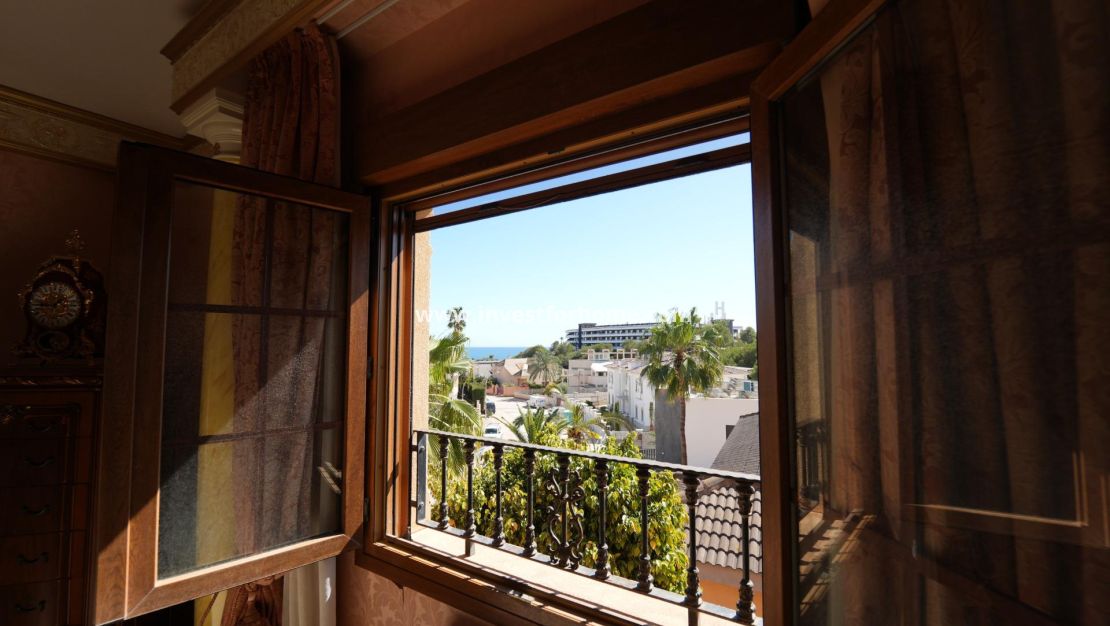 Reventa - Chalet - Orihuela Costa - Dehesa De Campoamor