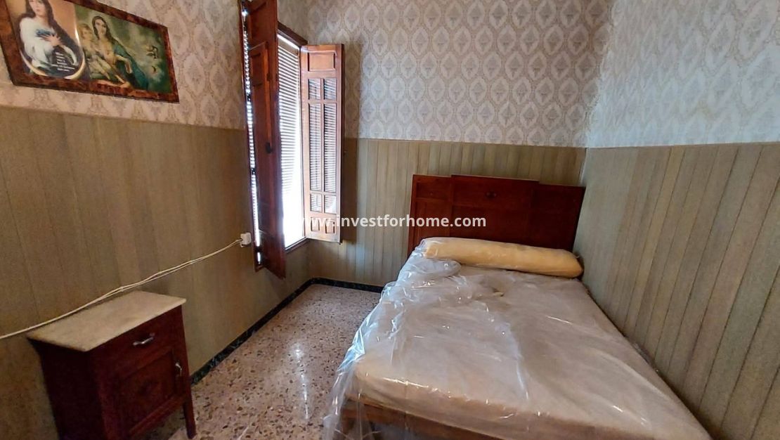 Reventa - Chalet - Orihuela Costa - Desamparados