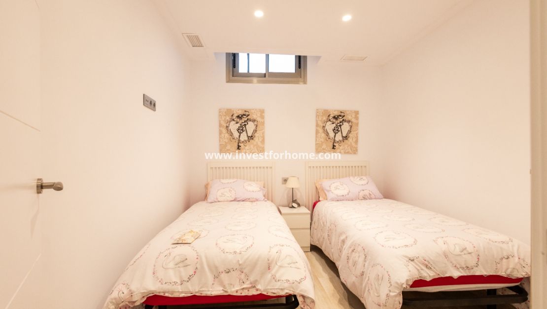 Reventa - Chalet - Orihuela Costa - Inland