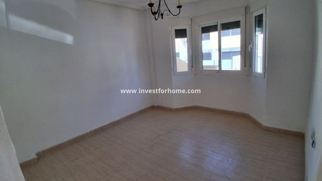 Reventa - Chalet - Orihuela Costa - Inland