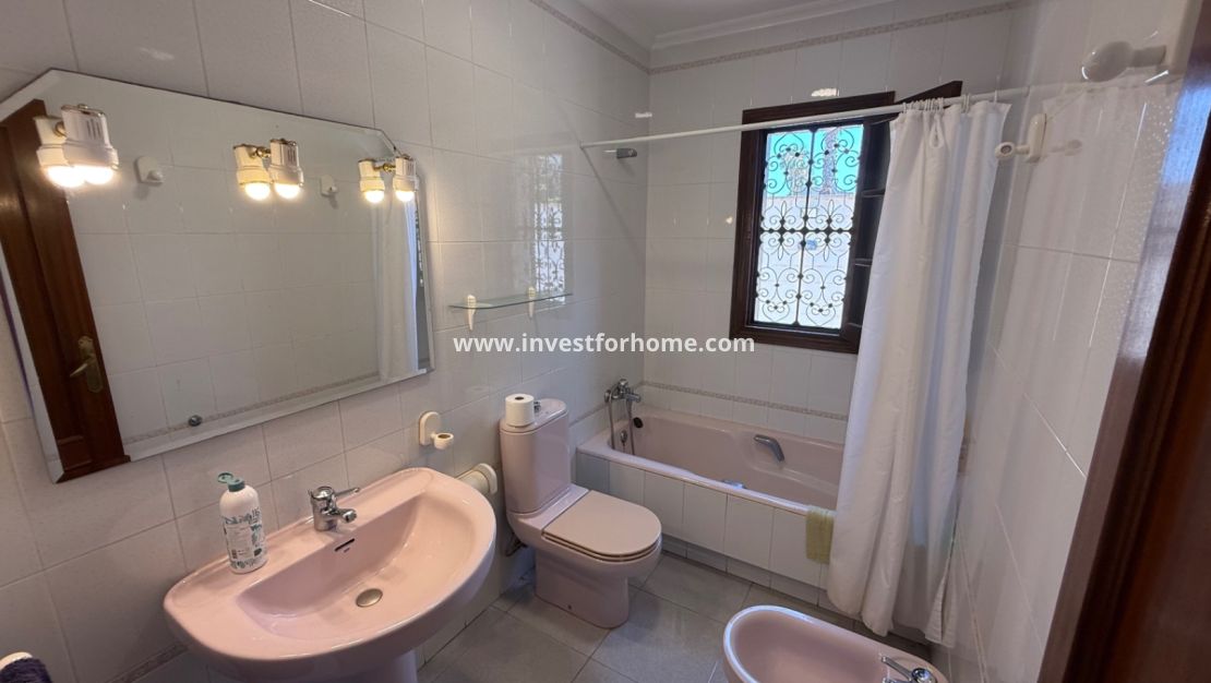 Reventa - Chalet - Orihuela Costa - Inland