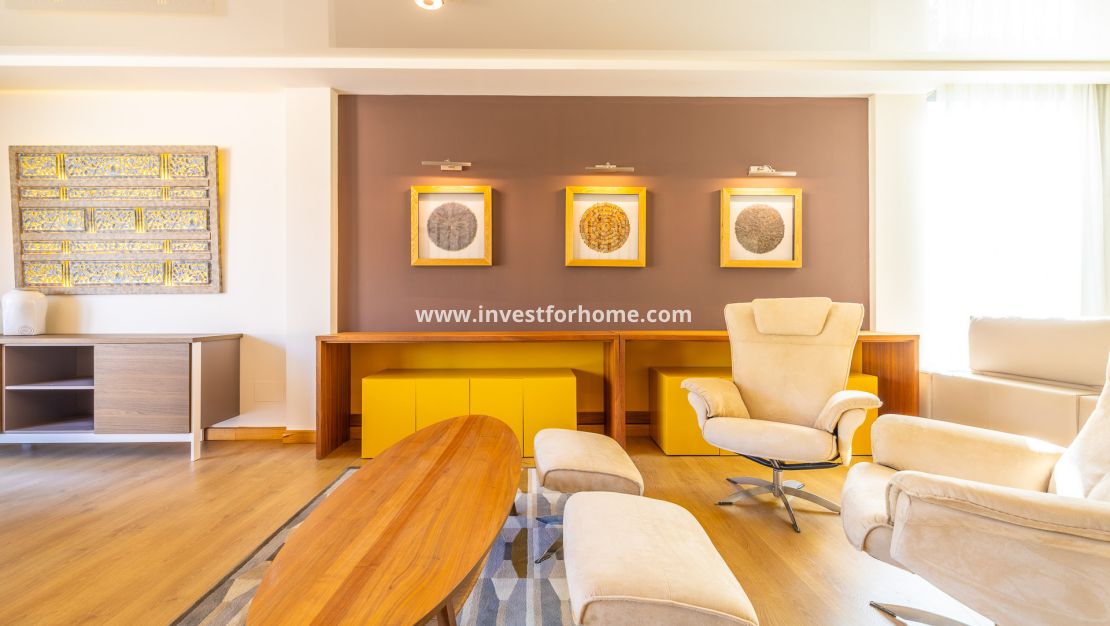 Reventa - Chalet - Orihuela Costa - La Zenia