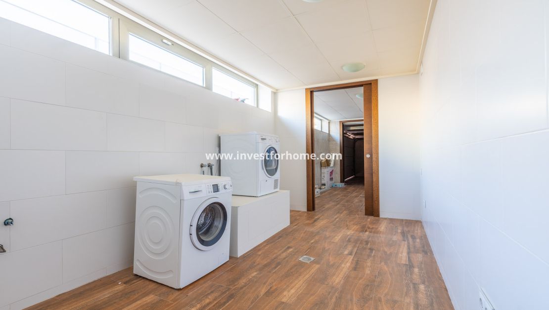 Reventa - Chalet - Orihuela Costa - La Zenia