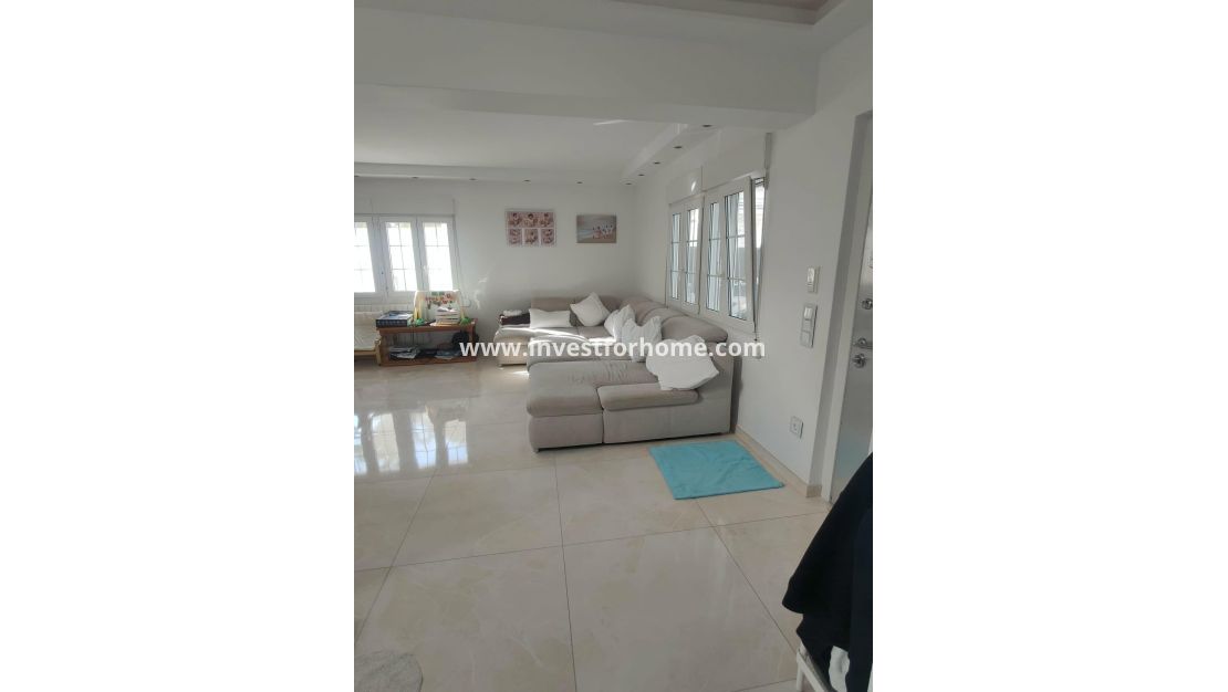 Reventa - Chalet - Orihuela Costa - La Zenia