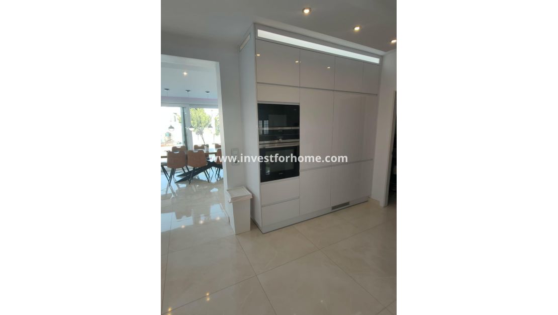 Reventa - Chalet - Orihuela Costa - La Zenia