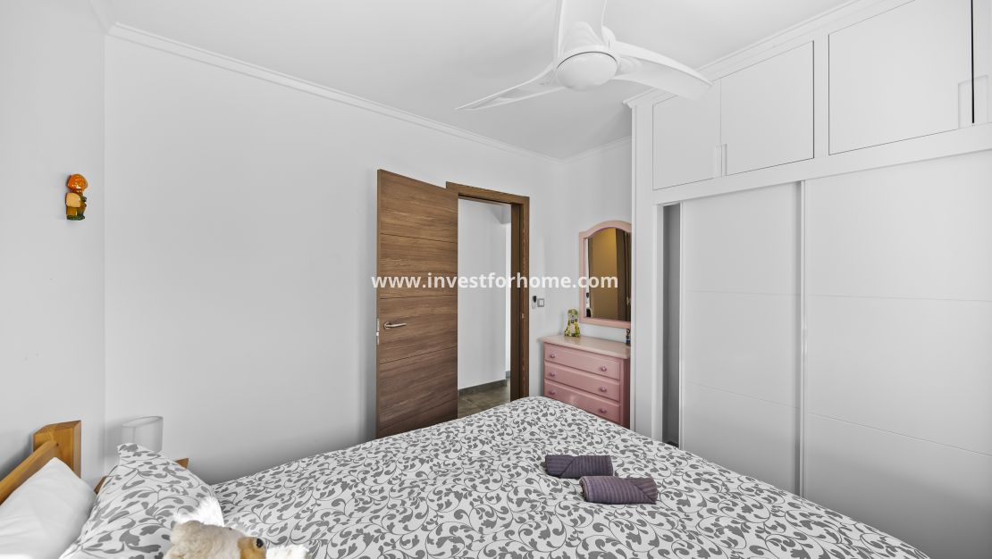 Reventa - Chalet - Orihuela Costa - La Zenia