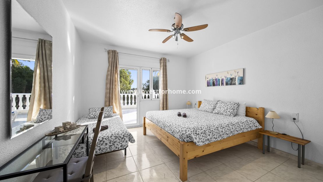 Reventa - Chalet - Orihuela Costa - La Zenia