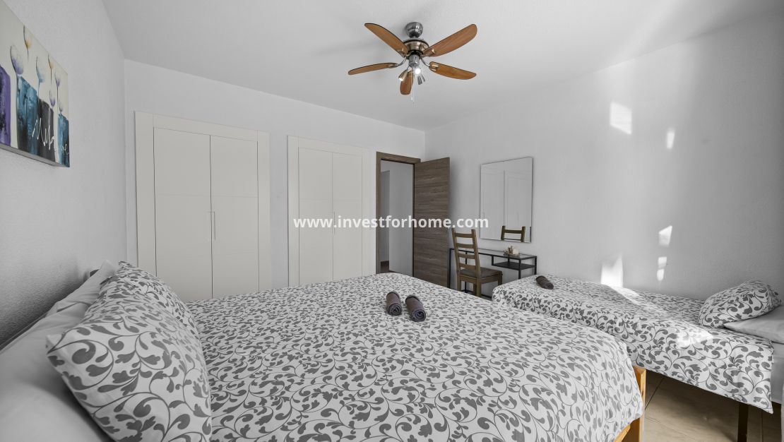 Reventa - Chalet - Orihuela Costa - La Zenia