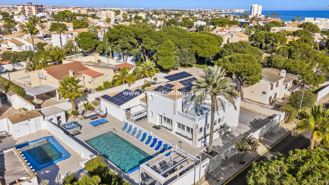 Reventa - Chalet - Orihuela Costa - La Zenia