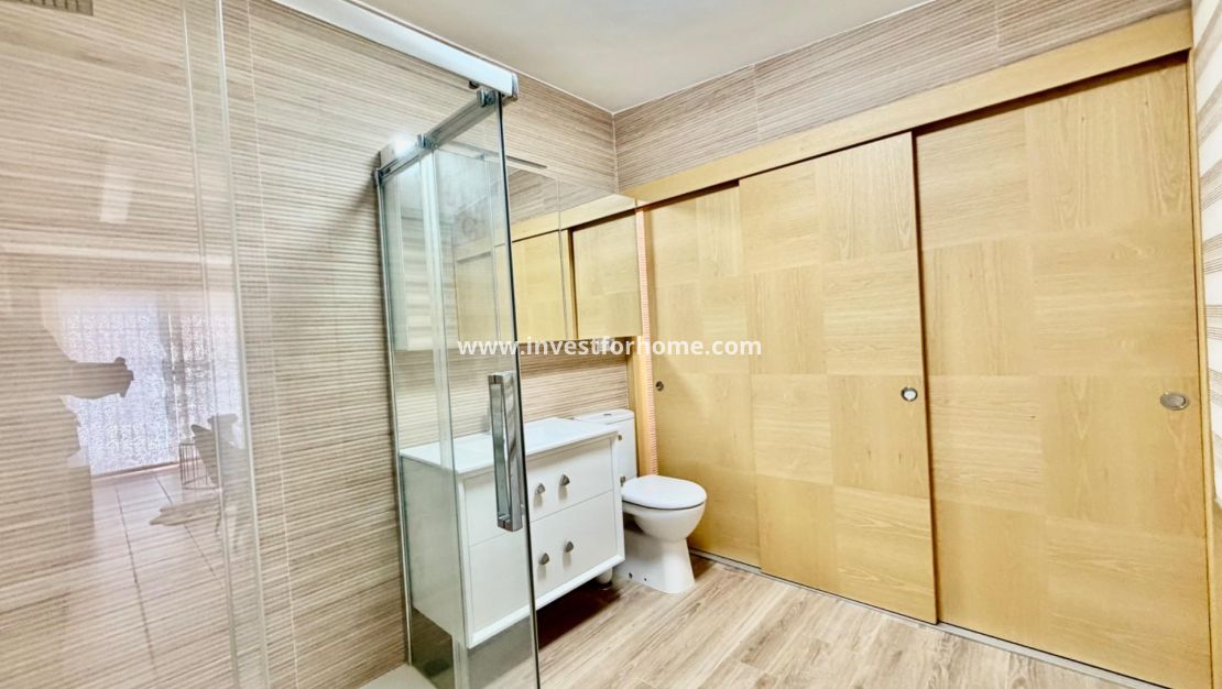 Reventa - Chalet - Orihuela Costa - La Zenia