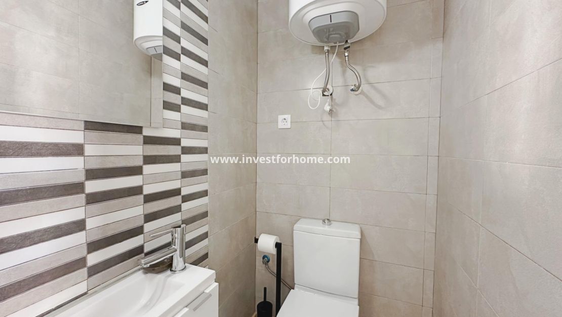 Reventa - Chalet - Orihuela Costa - La Zenia