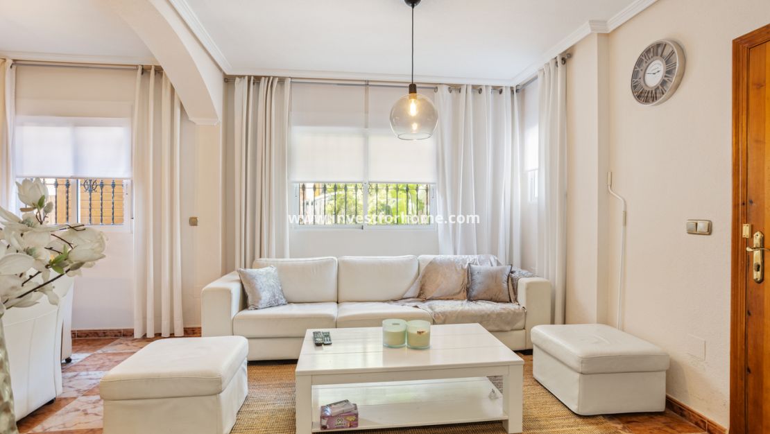 Reventa - Chalet - Orihuela Costa - Lomas de Caboroig