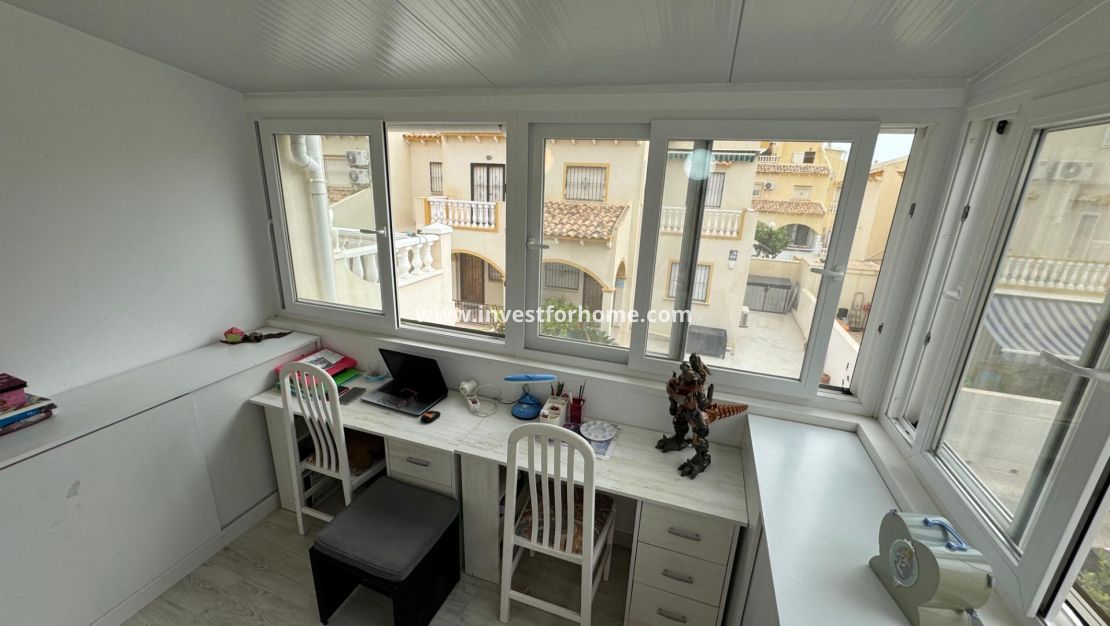 Reventa - Chalet - Orihuela Costa - Los Dolses