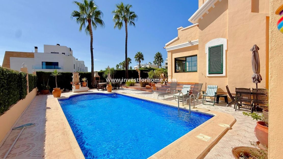 Reventa - Chalet - Orihuela Costa - Los Dolses