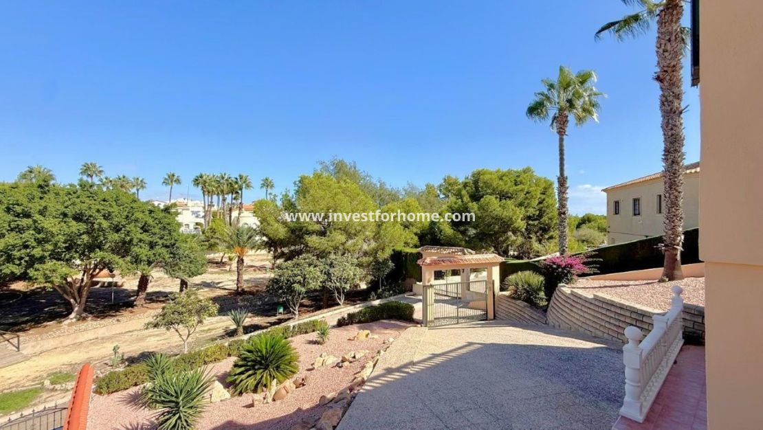 Reventa - Chalet - Orihuela Costa - Los Dolses