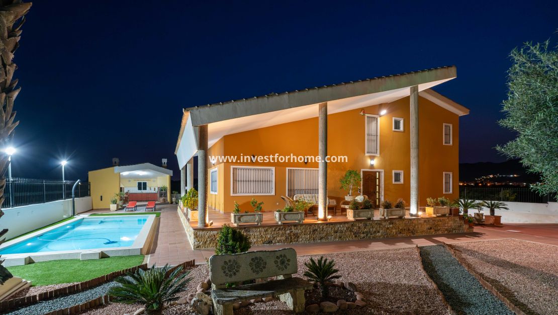Reventa - Chalet - Orihuela Costa - Orihuela