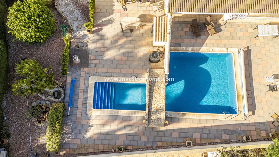 Reventa - Chalet - Orihuela Costa - Orihuela