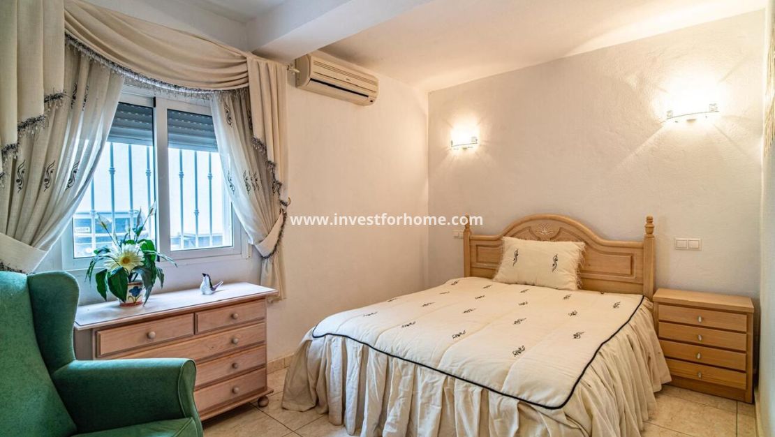 Reventa - Chalet - Orihuela Costa - Orihuela