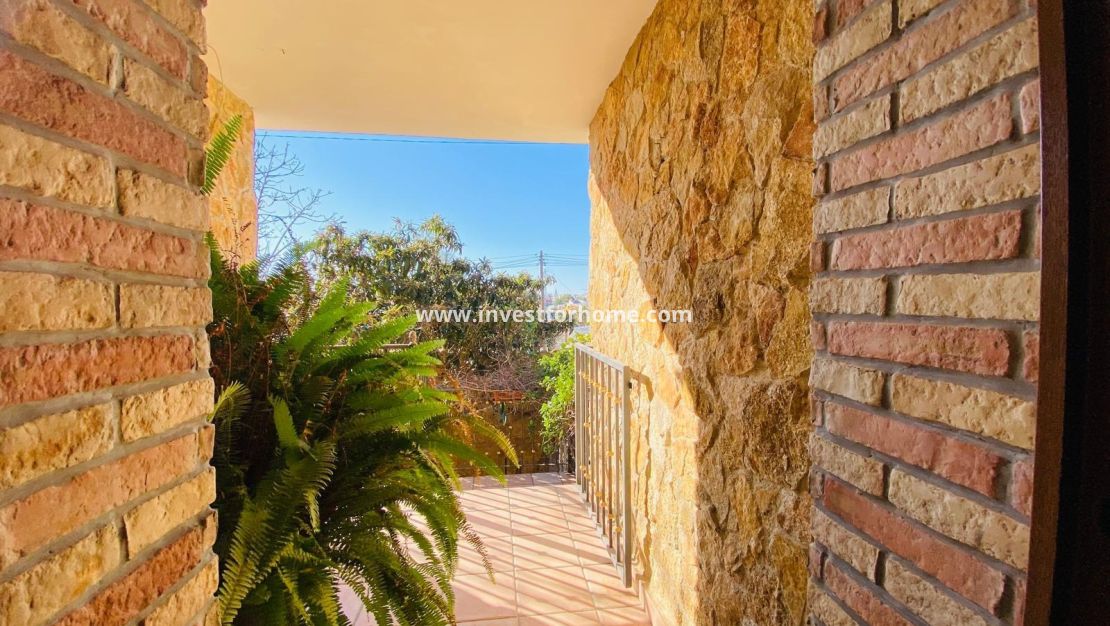 Reventa - Chalet - Orihuela Costa - Playa Flamenca