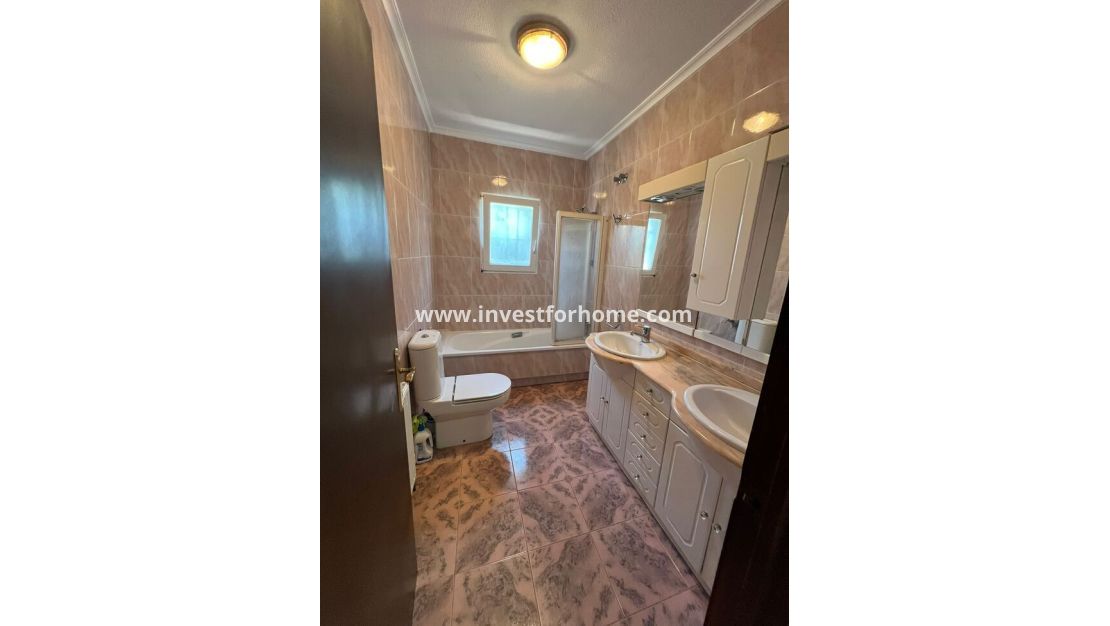 Reventa - Chalet - Orihuela Costa - Playa Flamenca