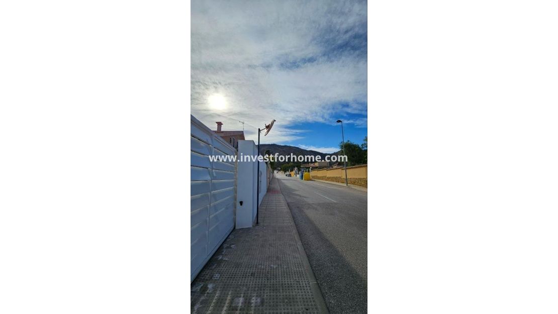 Reventa - Chalet - Orihuela Costa - Urb. Montepinar