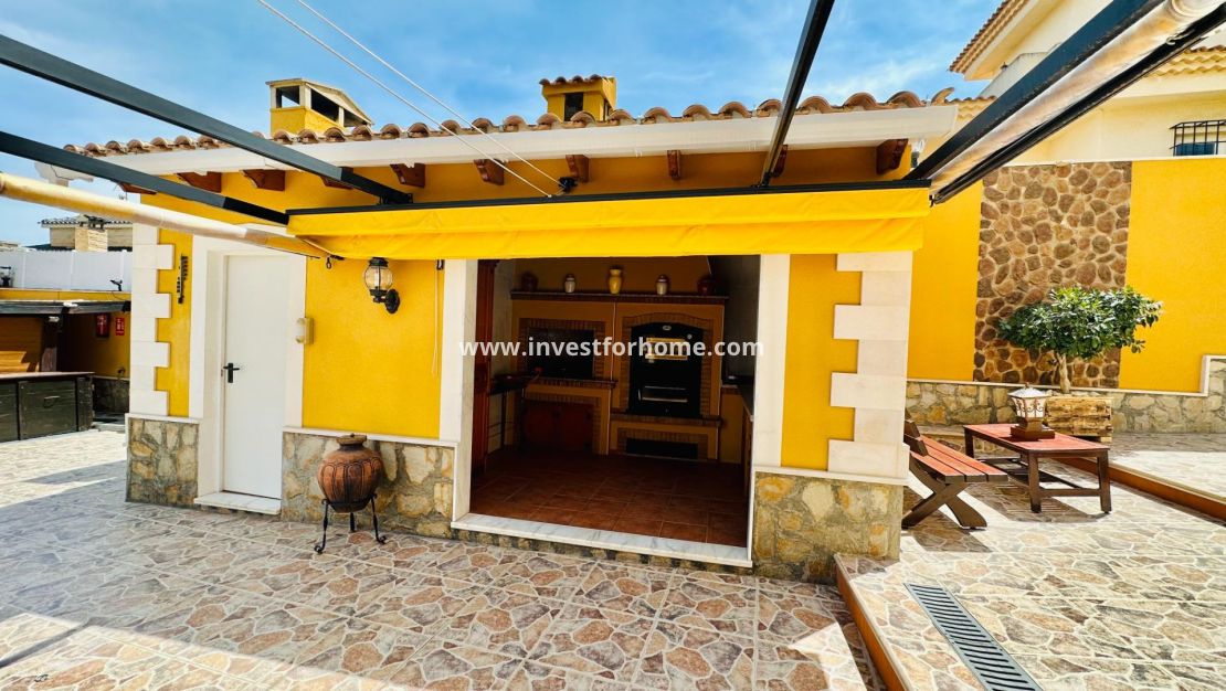 Reventa - Chalet - Orihuela Costa - Urb. Montepinar