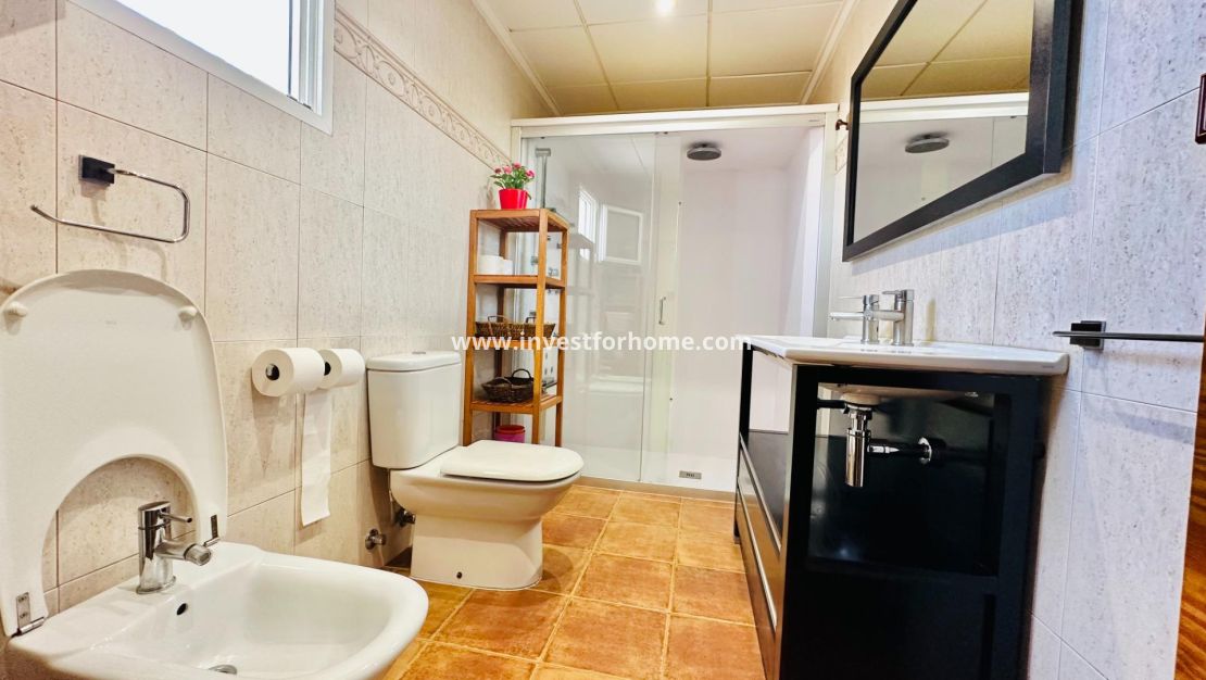 Reventa - Chalet - Orihuela Costa - Urb. Montepinar