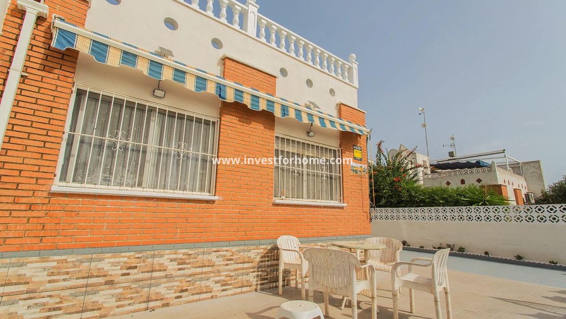 Reventa - Chalet - Orihuela Costa - Urbanización Perla Del Mar