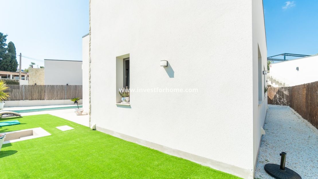Reventa - Chalet - Orihuela Costa - Villamartin Golf
