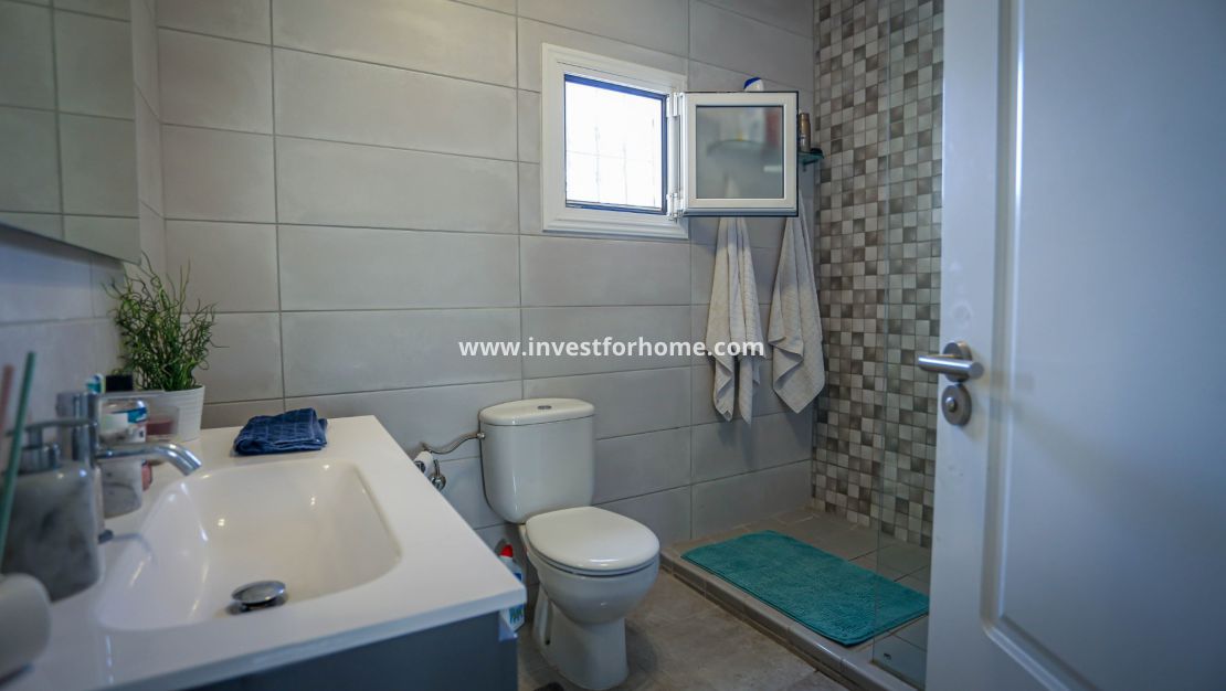 Reventa - Chalet - Orihuela Costa - Villamartín