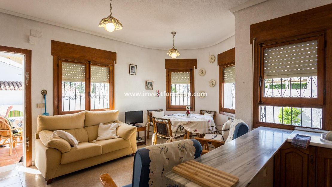 Reventa - Chalet - Orihuela Costa - Villamartín