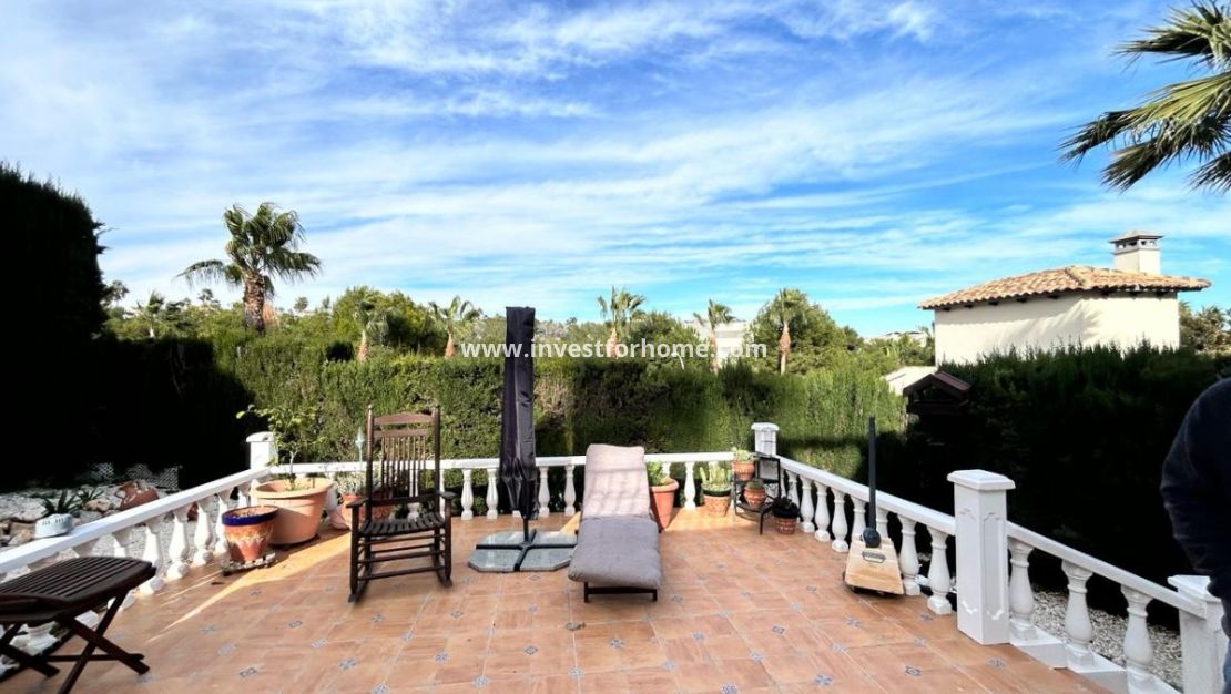 Reventa - Chalet - Orihuela Costa - Villamartin