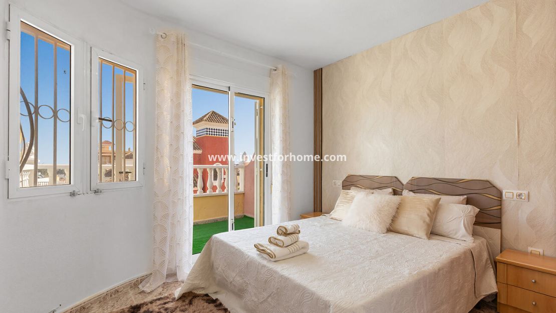 Reventa - Chalet - Orihuela Costa - Villamartín