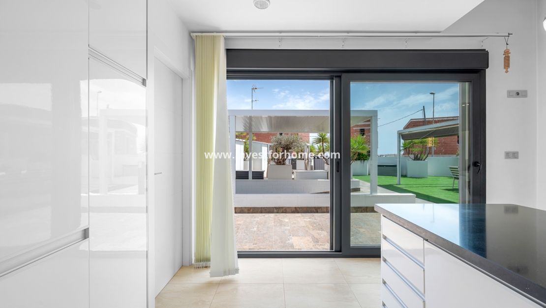 Reventa - Chalet - Orihuela Costa - Villamartín