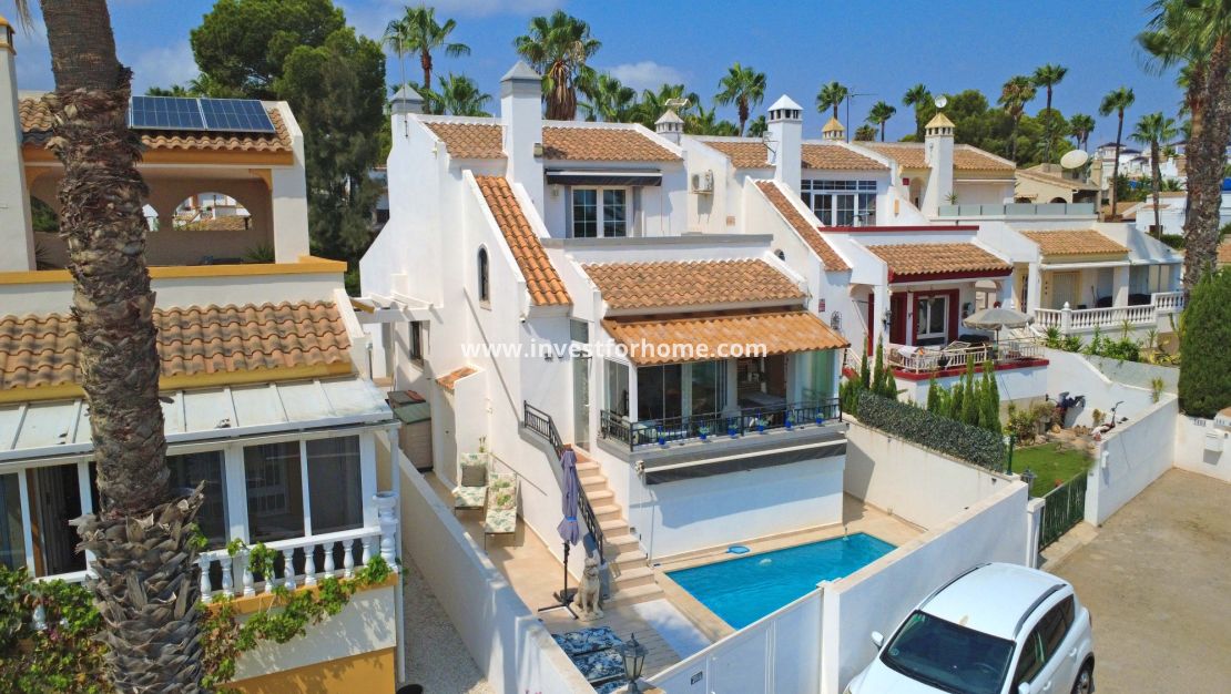 Reventa - Chalet - Orihuela Costa - Villamartín