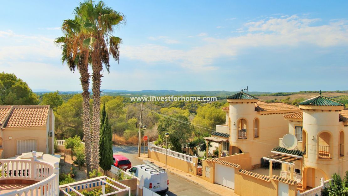 Reventa - Chalet - Orihuela Costa - Villamartín