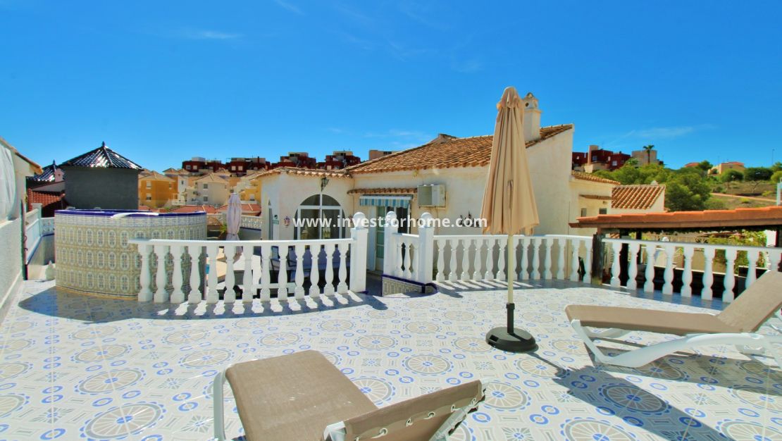 Reventa - Chalet - Orihuela Costa - Villamartín