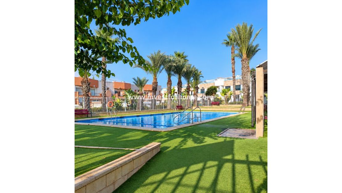 Reventa - Chalet - Orihuela Costa - Villamartín