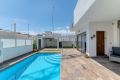 Reventa - Chalet - Orihuela Costa - Villamartín