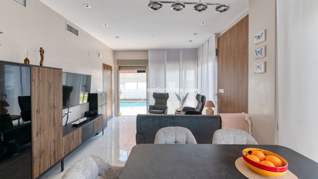 Reventa - Chalet - Orihuela Costa - Villamartín