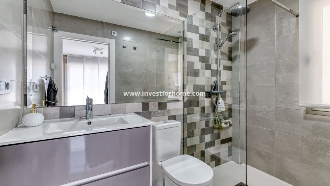 Reventa - Chalet - Orihuela Costa - Villamartín