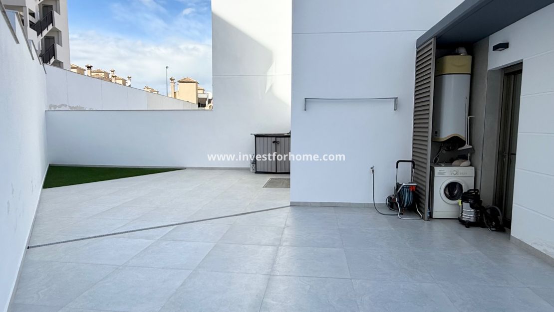Reventa - Chalet - Orihuela Costa - Villamartín