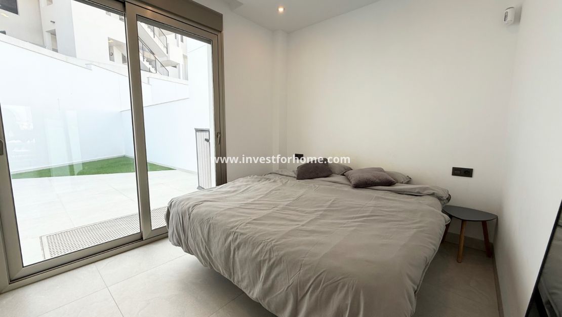 Reventa - Chalet - Orihuela Costa - Villamartín