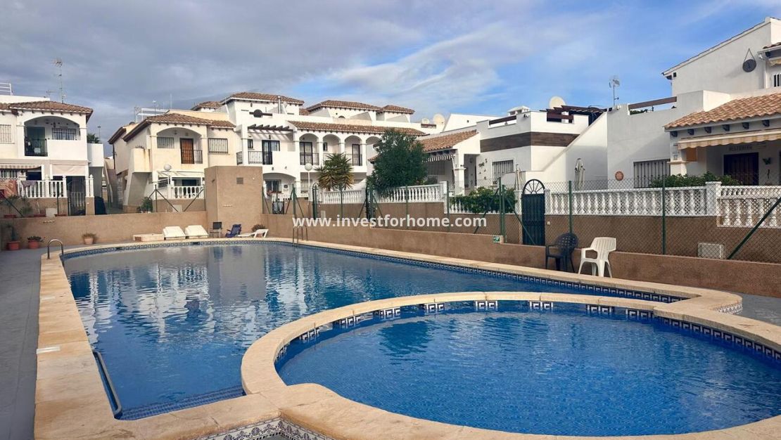 Reventa - Chalet - Orihuela Costa