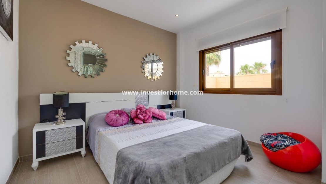 Reventa - Chalet - Rojales - Pueblo Bravo