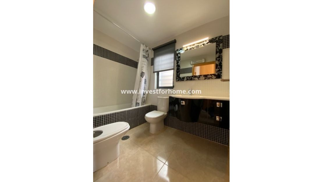 Reventa - Chalet - Roldan - Inland