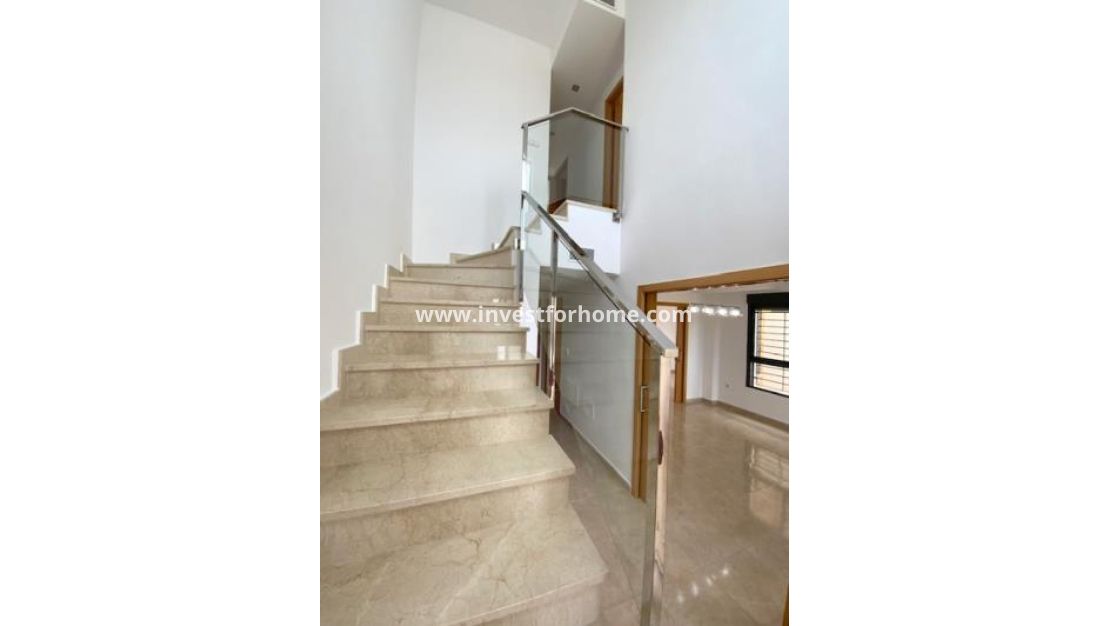 Reventa - Chalet - Roldan - Inland