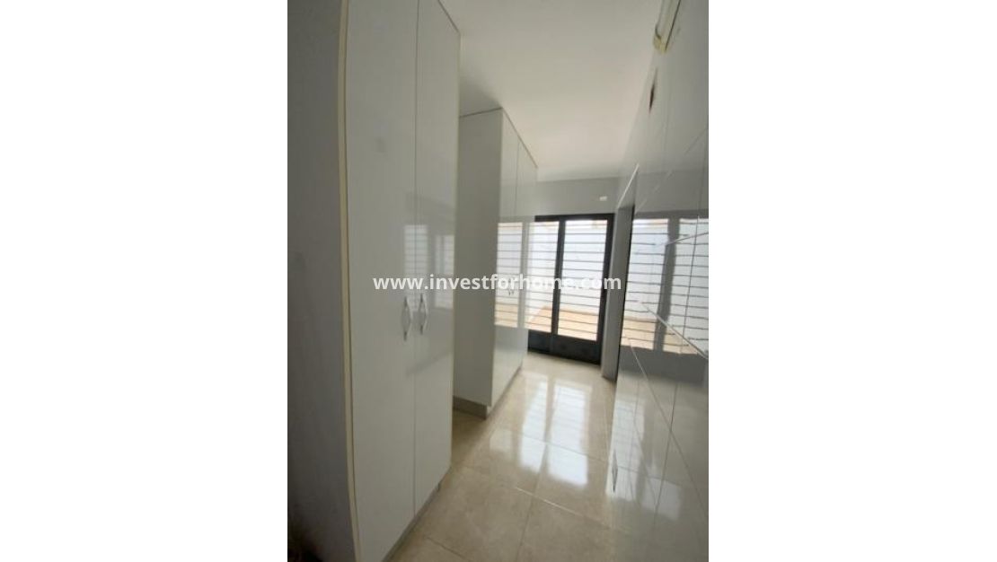 Reventa - Chalet - Roldan - Inland